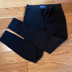 Democracy Ab Solution Black size 4 skinny pants